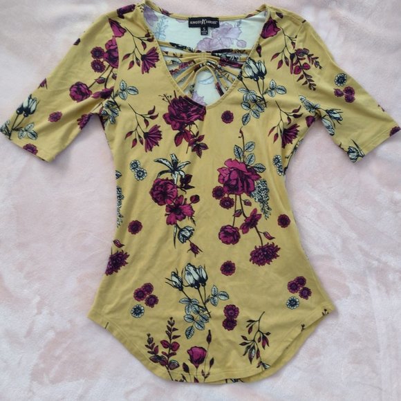 Floral Blouse - Picture 1 of 3